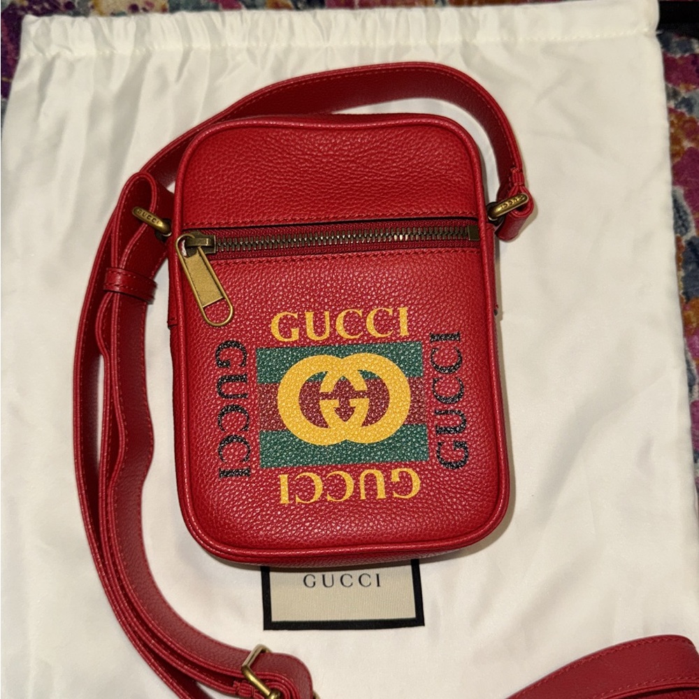 Gucci Red Crossbody Bag with Iconic Logo Design